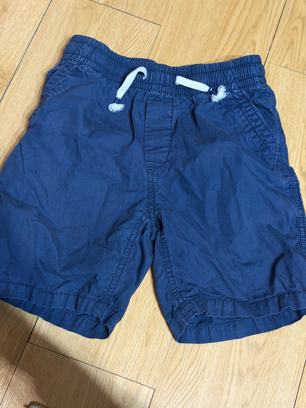 GAP Boys Navy Drawstring Shorts Khaki 8 medium